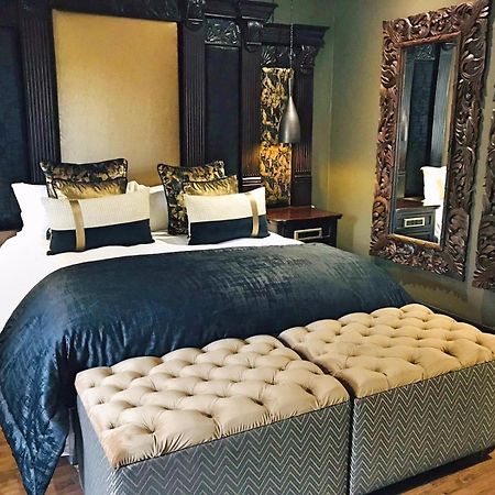 Fusion Boutique Hotel โพเลอกวาเน ภายนอก รูปภาพ
