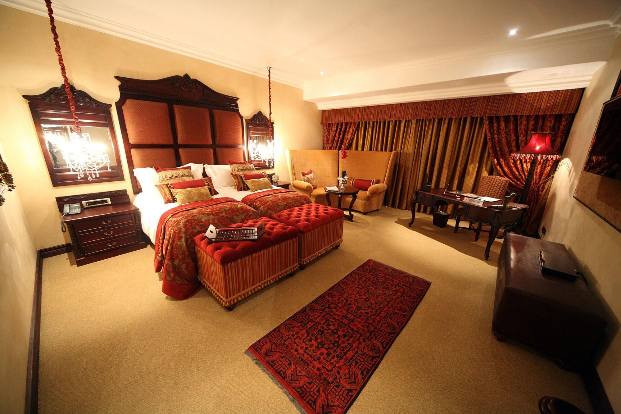 Fusion Boutique Hotel โพเลอกวาเน ภายนอก รูปภาพ