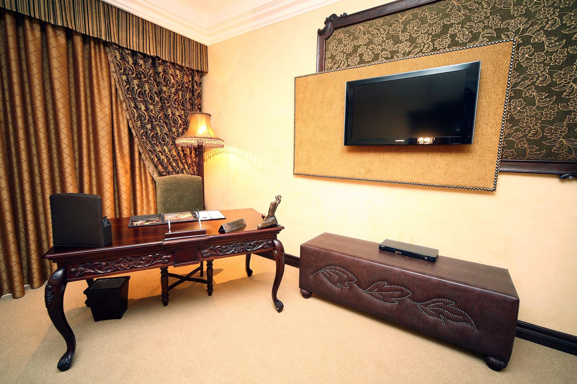 Fusion Boutique Hotel โพเลอกวาเน ภายนอก รูปภาพ
