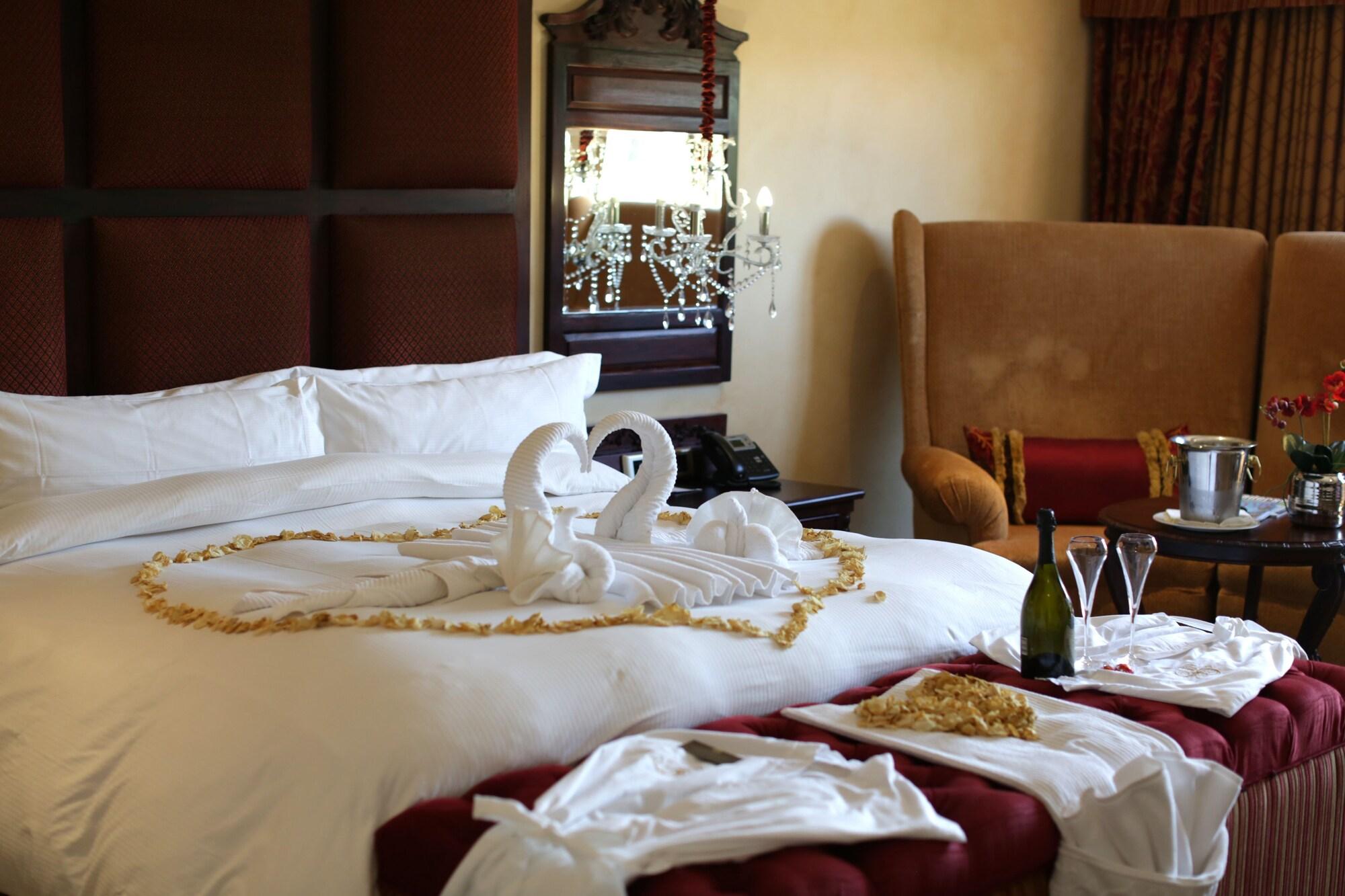Fusion Boutique Hotel โพเลอกวาเน ภายนอก รูปภาพ