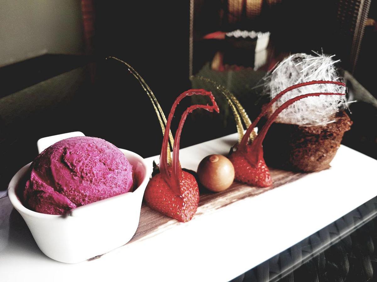 Fusion Boutique Hotel โพเลอกวาเน ภายนอก รูปภาพ